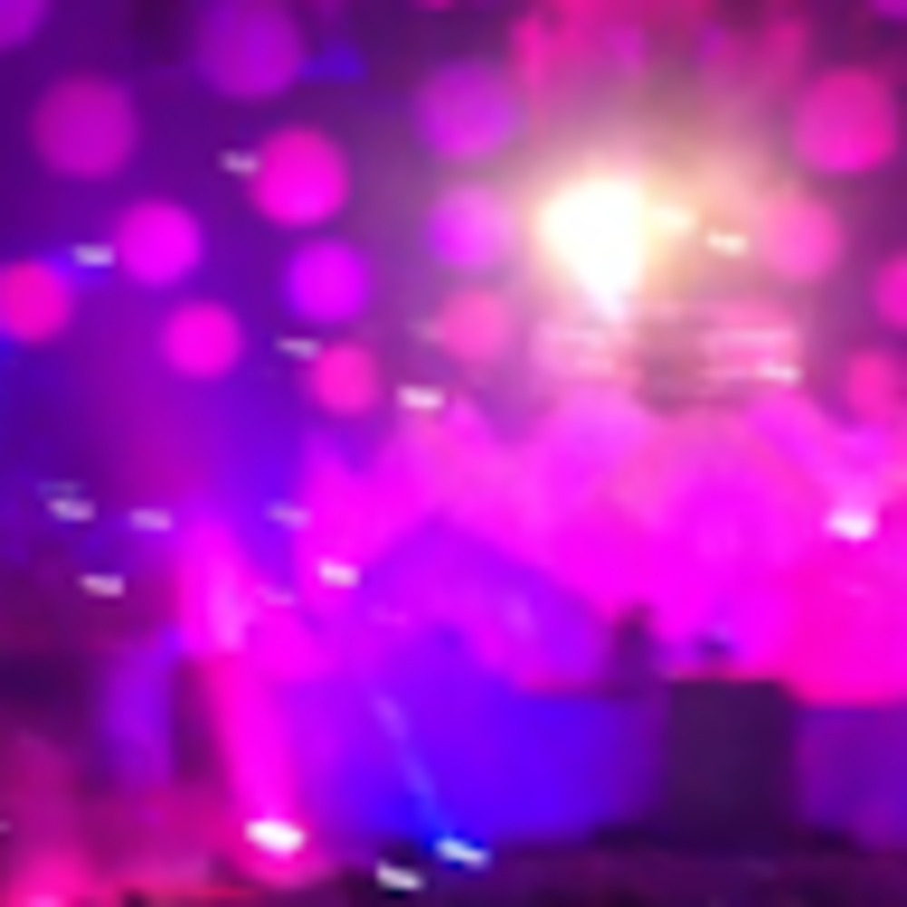 Meet your Posher, Shana